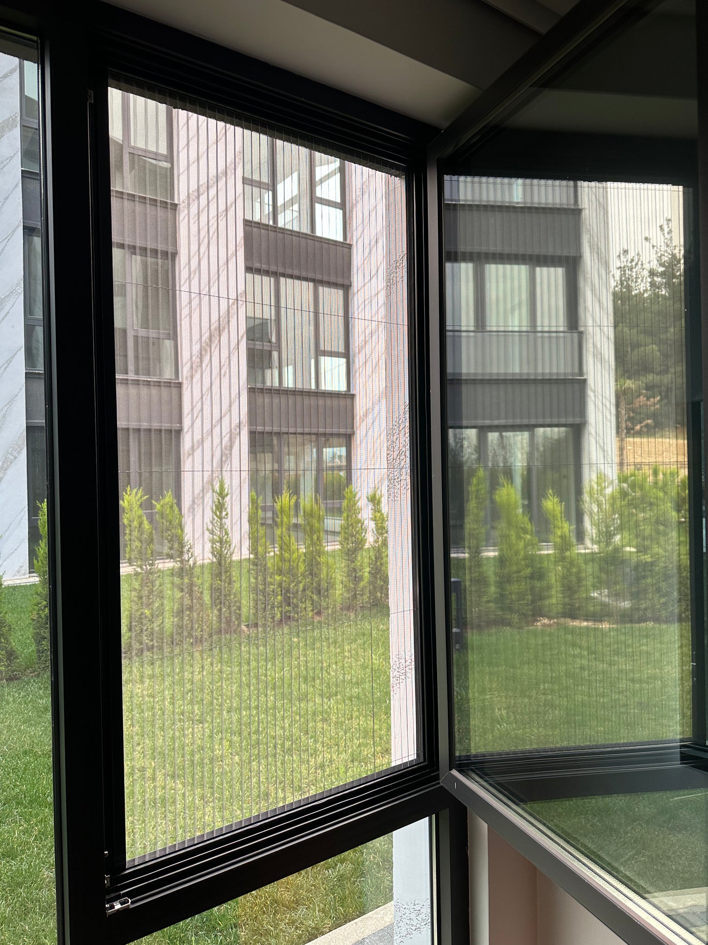 Akordeon Pileli Sineklik